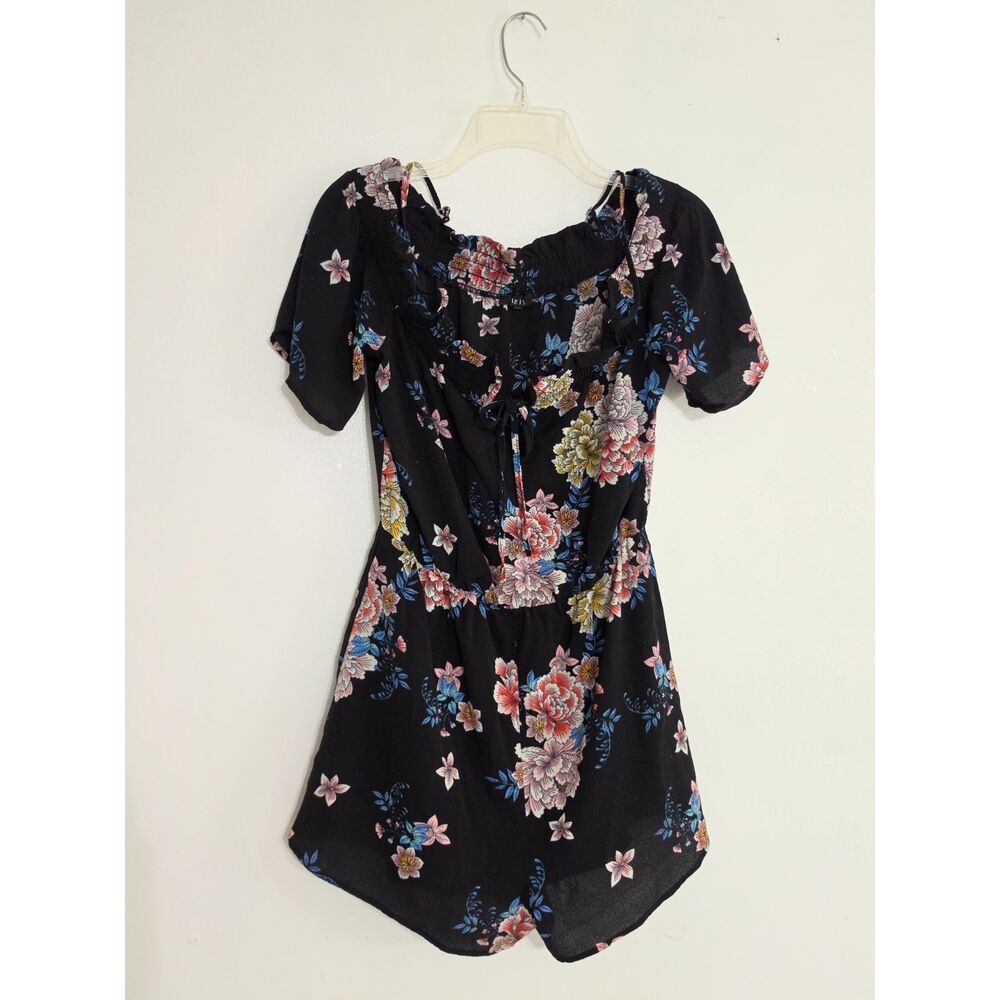 IRIS Black floral romper size L